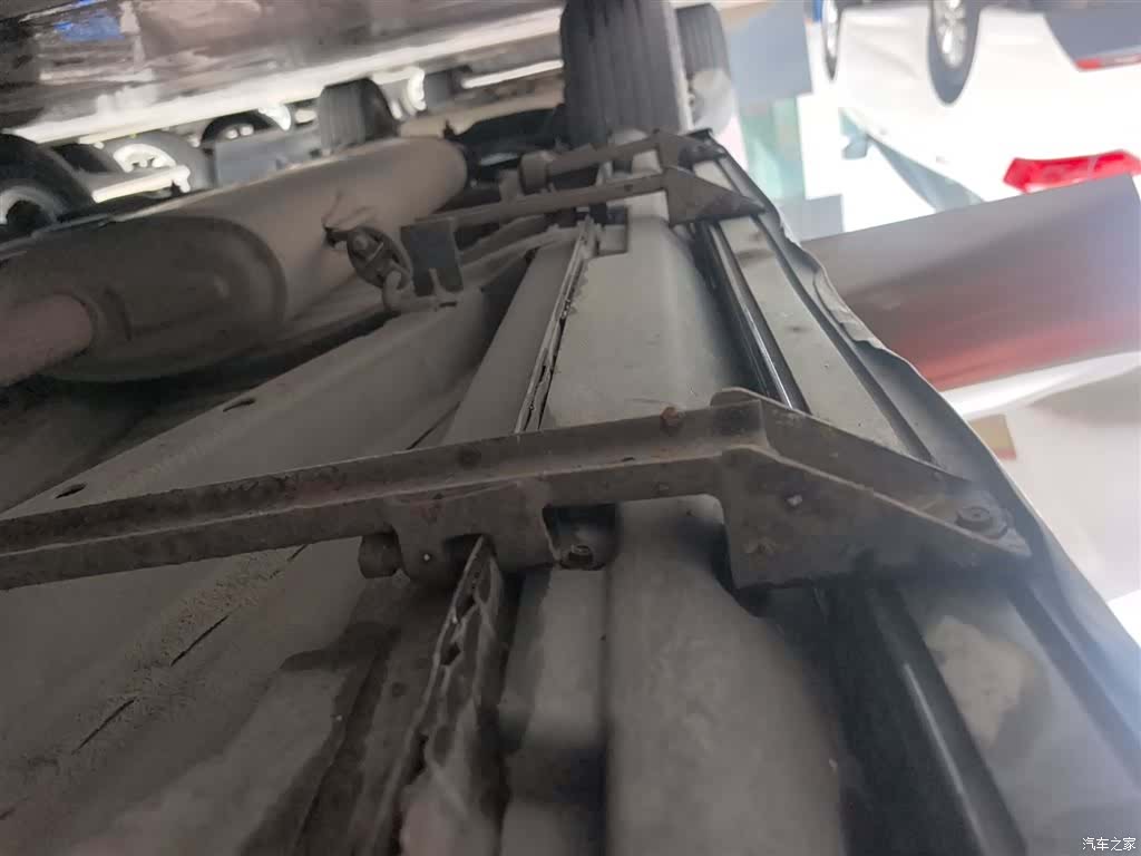 Geely GX7, 2016 21
