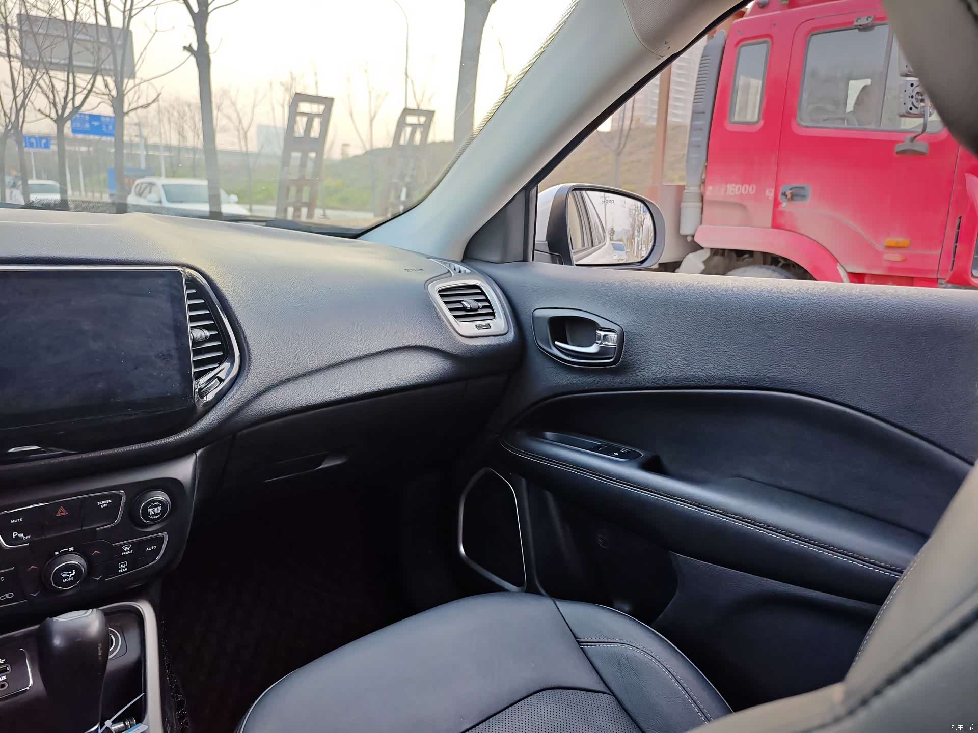 Jeep Compass, 2018 10