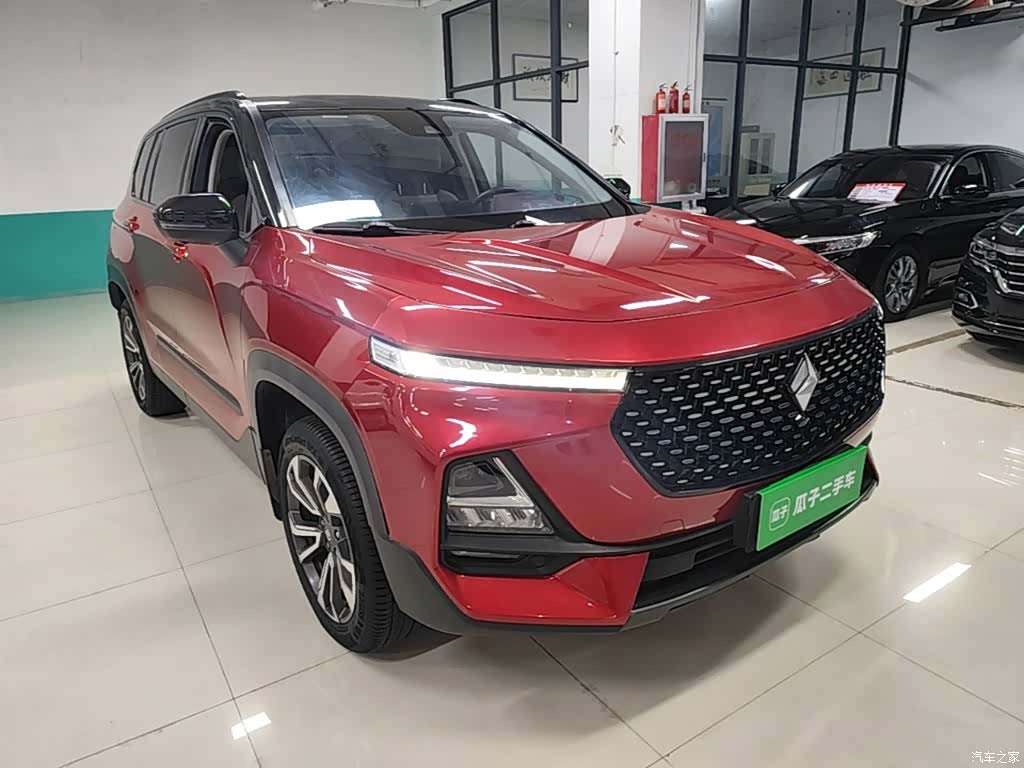 Wuling RS-5, 2019 4