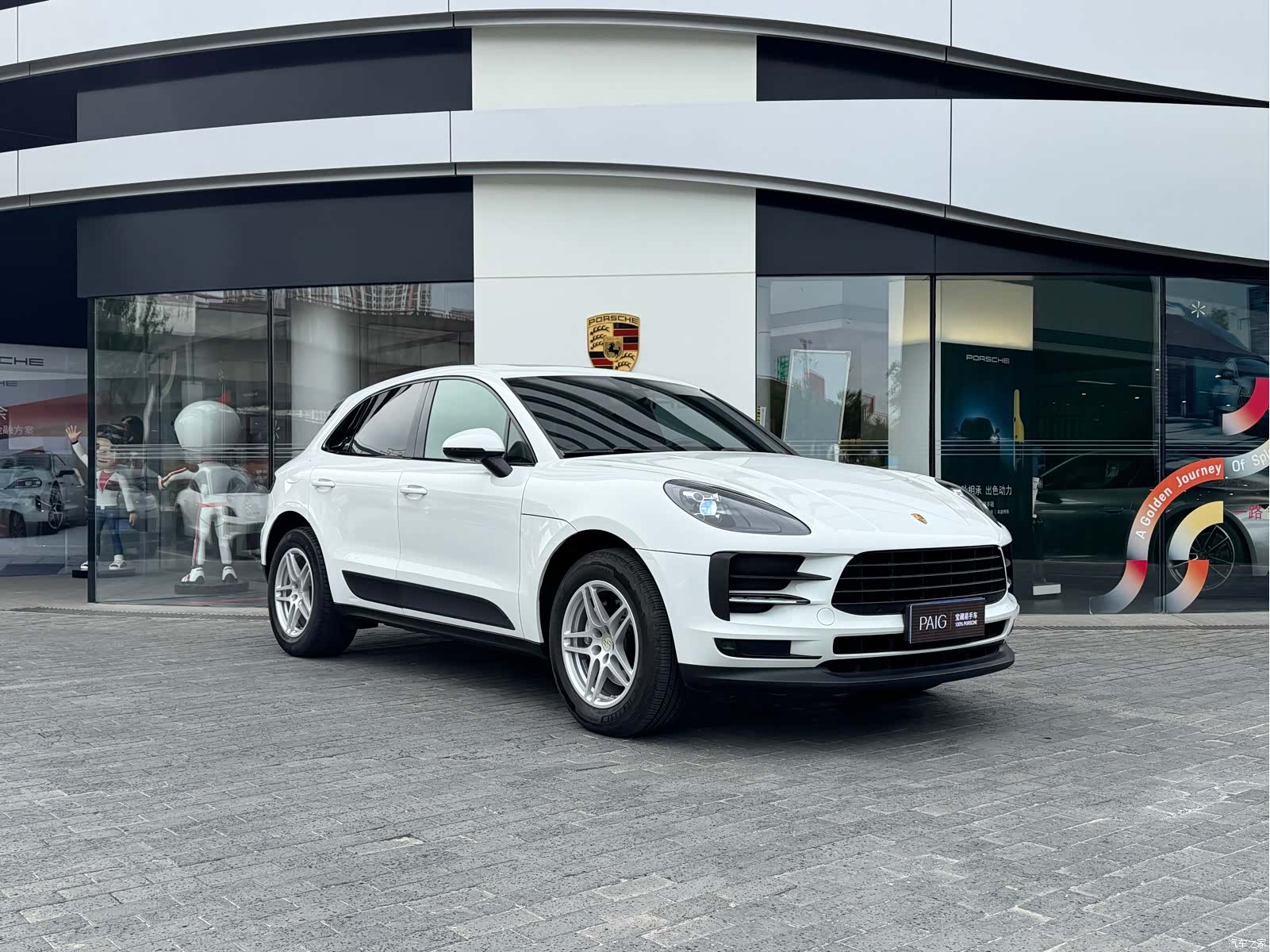 Porsche Macan, 2021 3