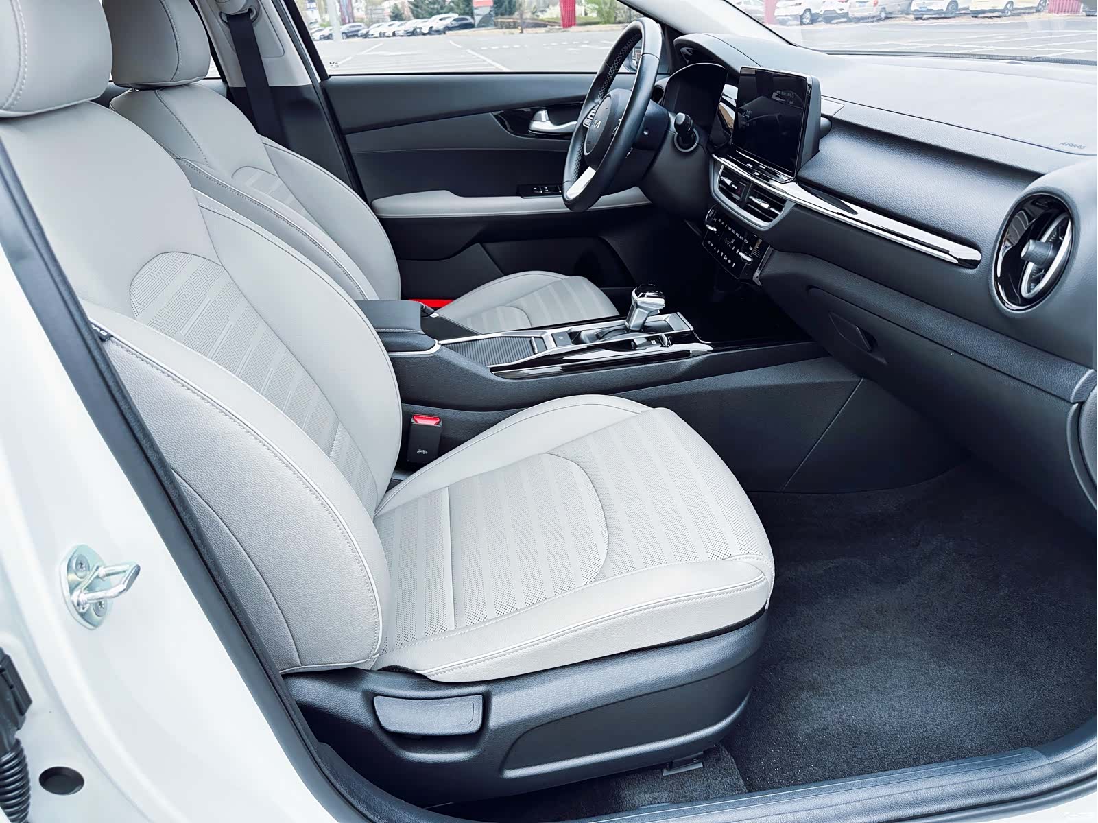 Kia K3, 2023 9