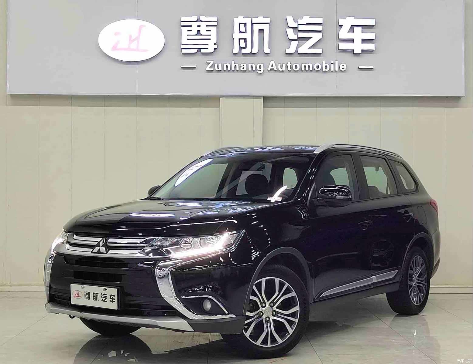 Mitsubishi Outlander, 2017 1