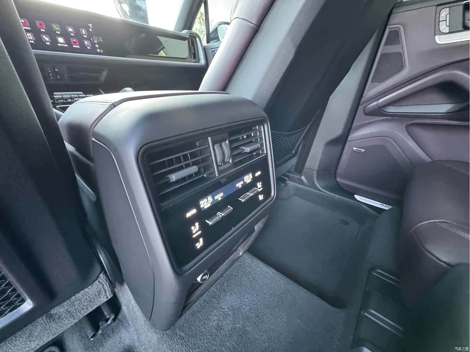 Porsche Cayenne, 2025 16