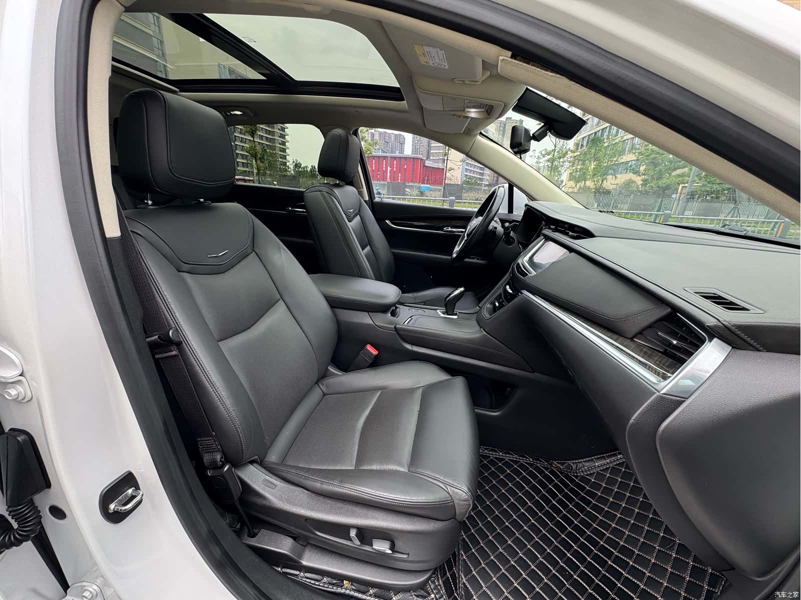 Cadillac XT5, 2017 8