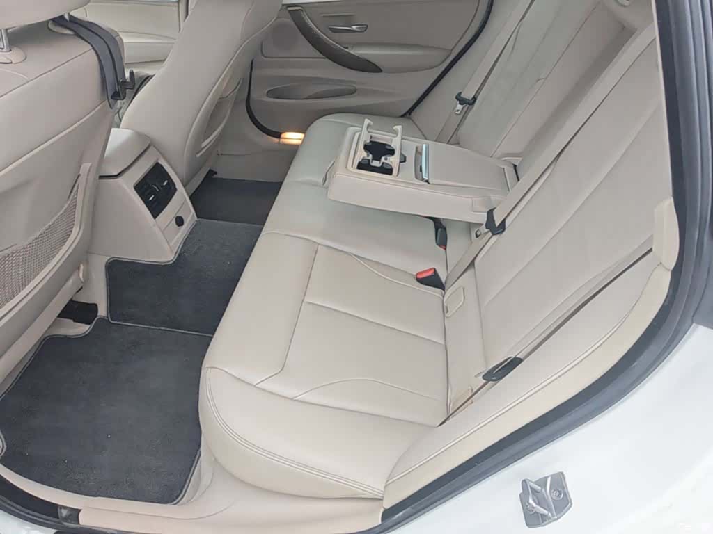 BMW 3 Series, 2014 17