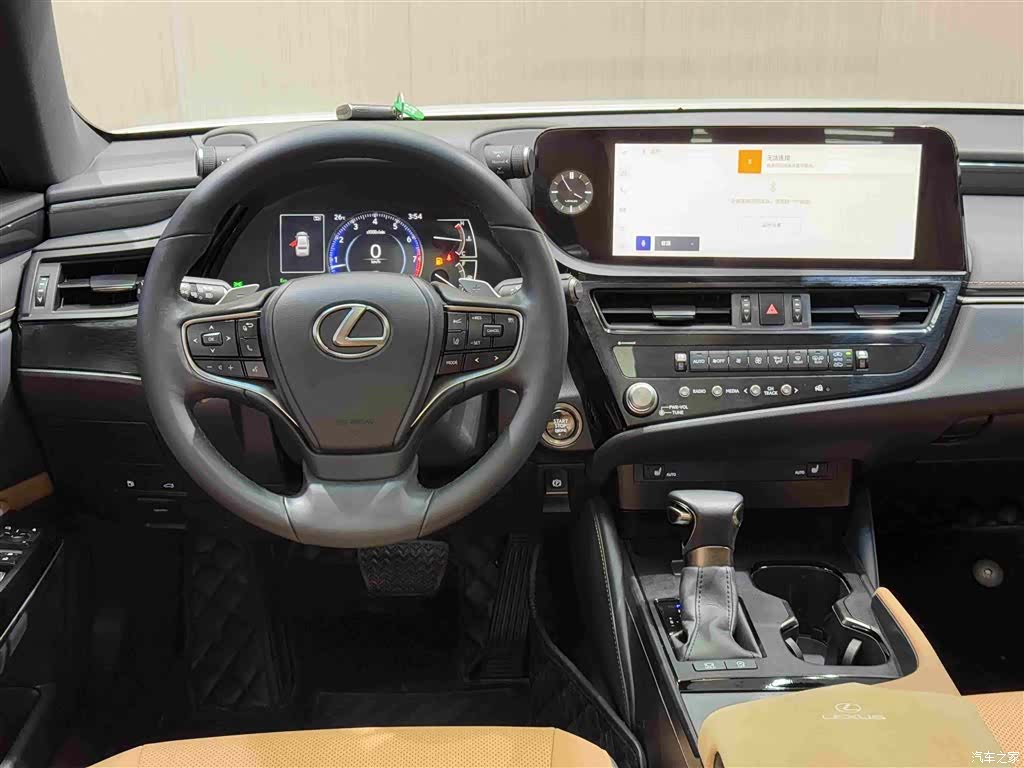 Lexus ES, 2023 15