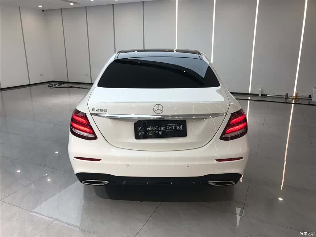 Mercedes-Benz E-Class, 2020 18