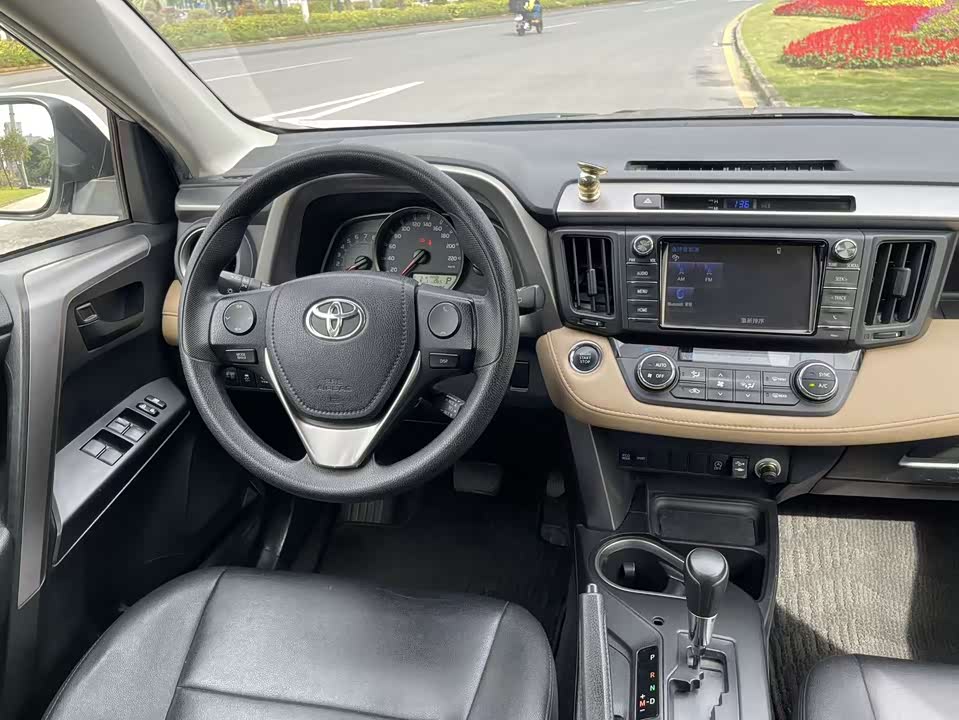 Toyota RAV4 Rongfang