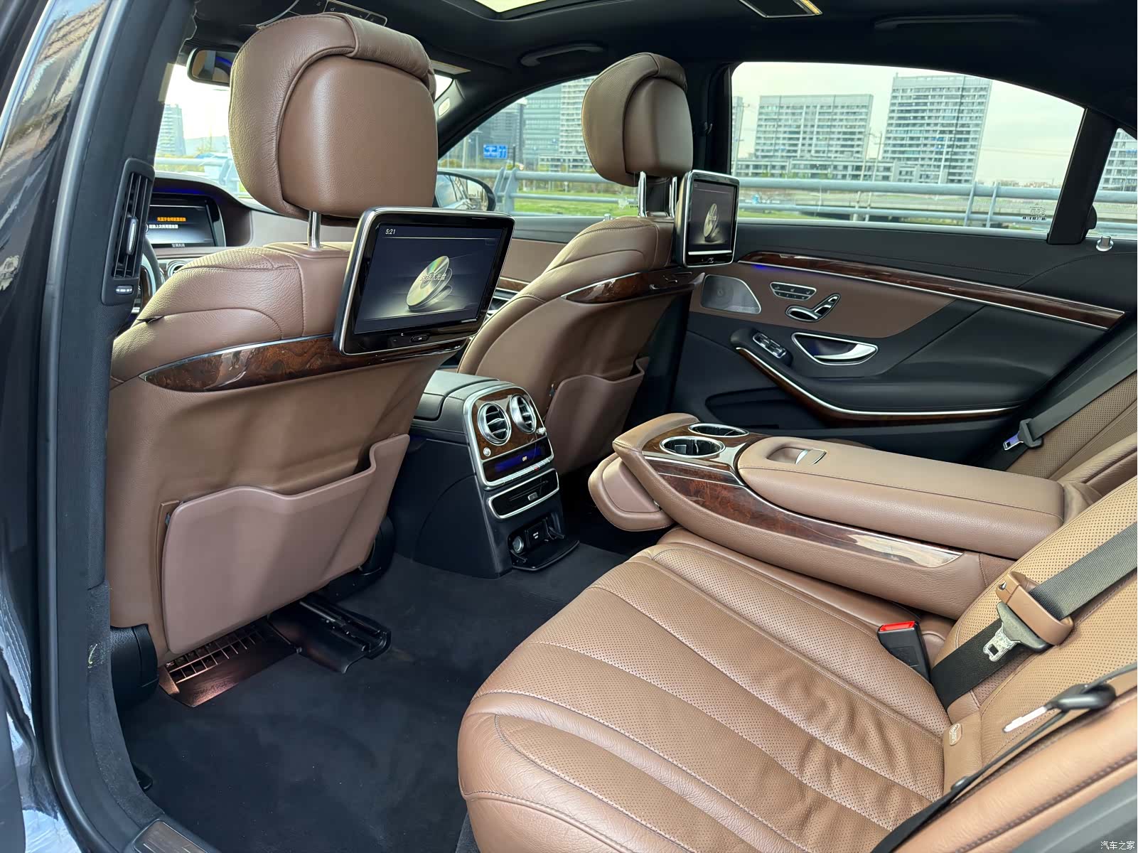 Mercedes-Benz S-Class, 2016 9