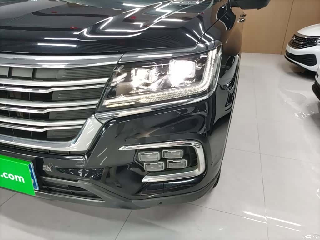 Roewe RX8, 2021 24