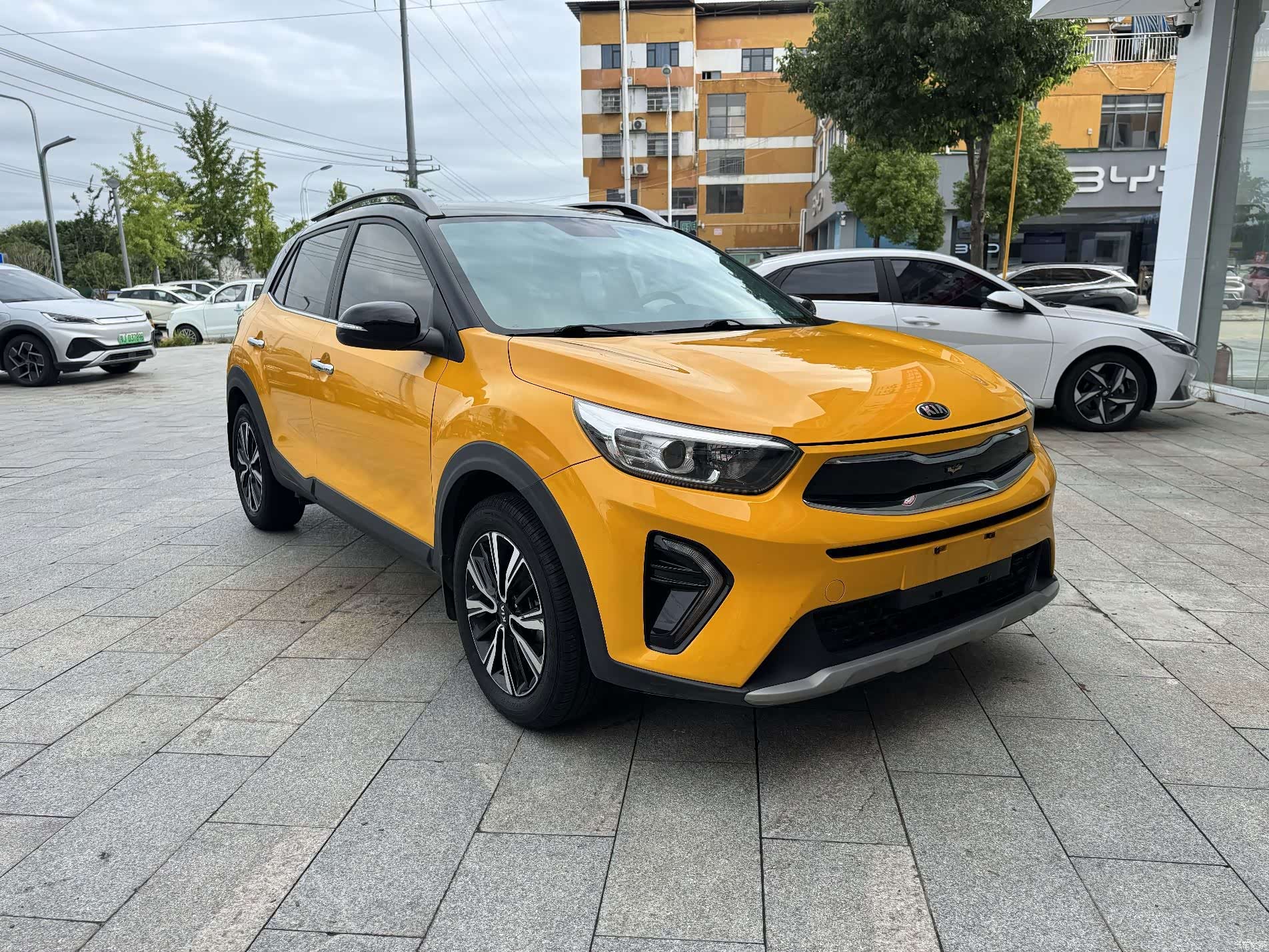 Kia KX1, 2019 4