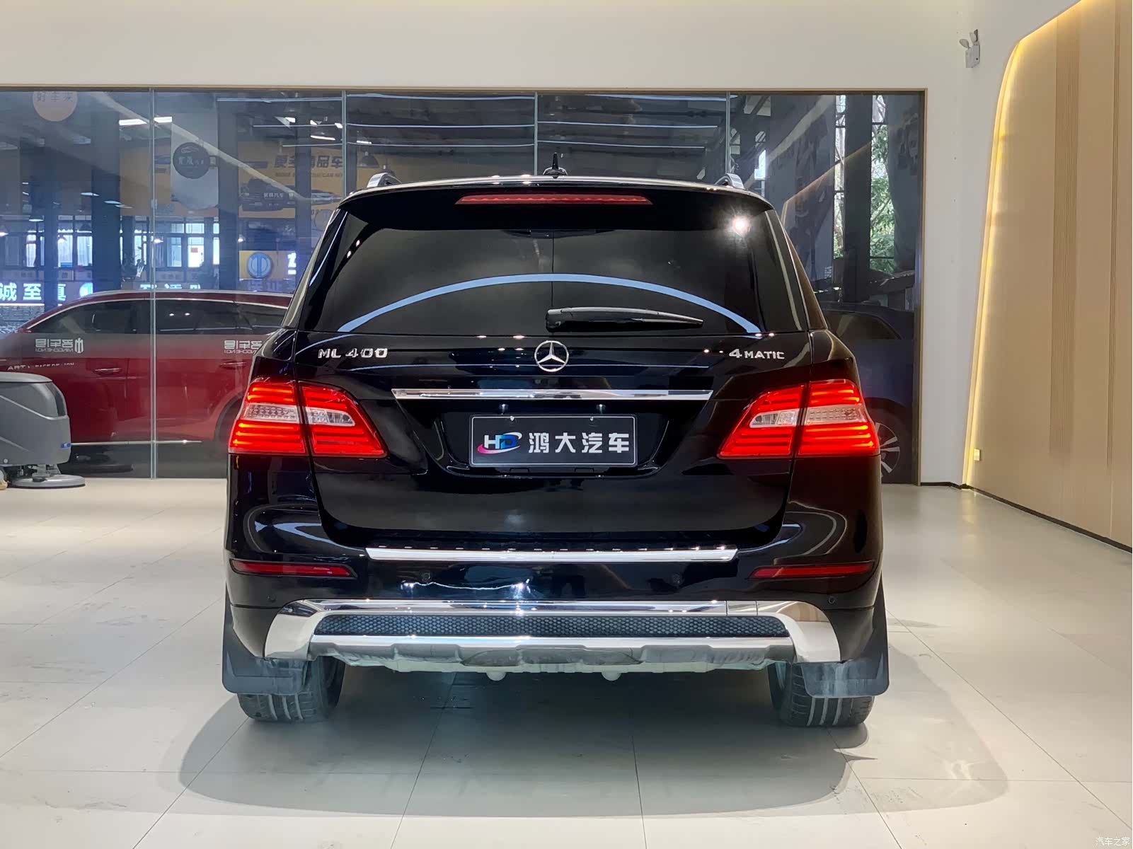 Mercedes-Benz M-Class, 2014 4