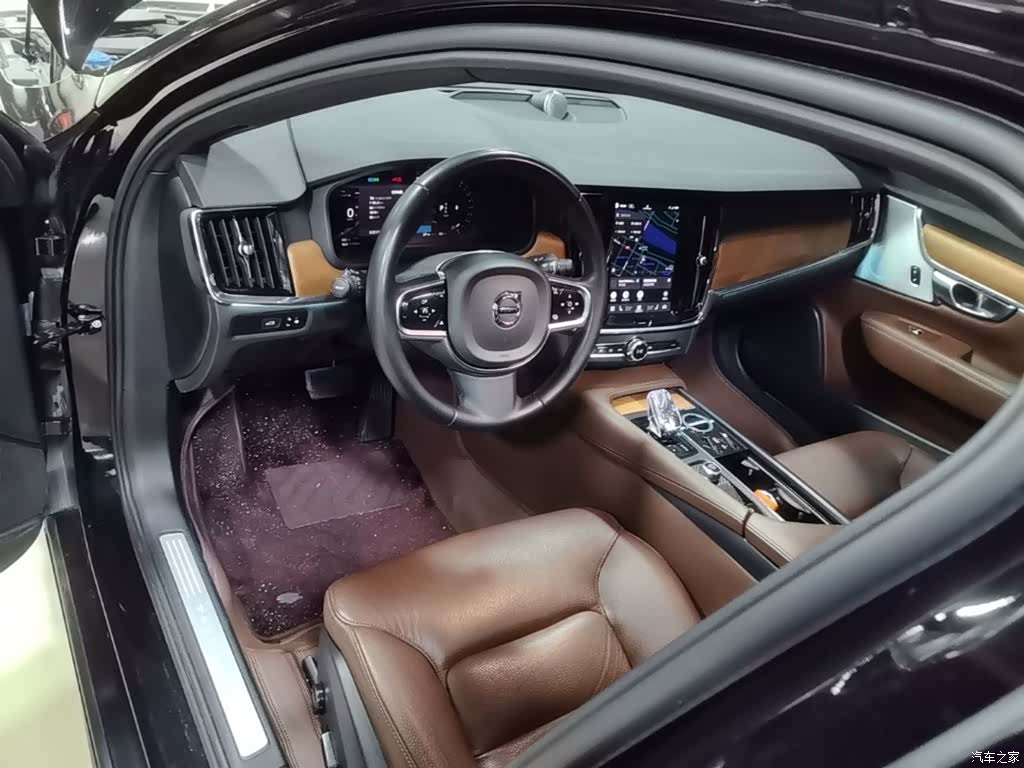 Volvo S90, 2023 10