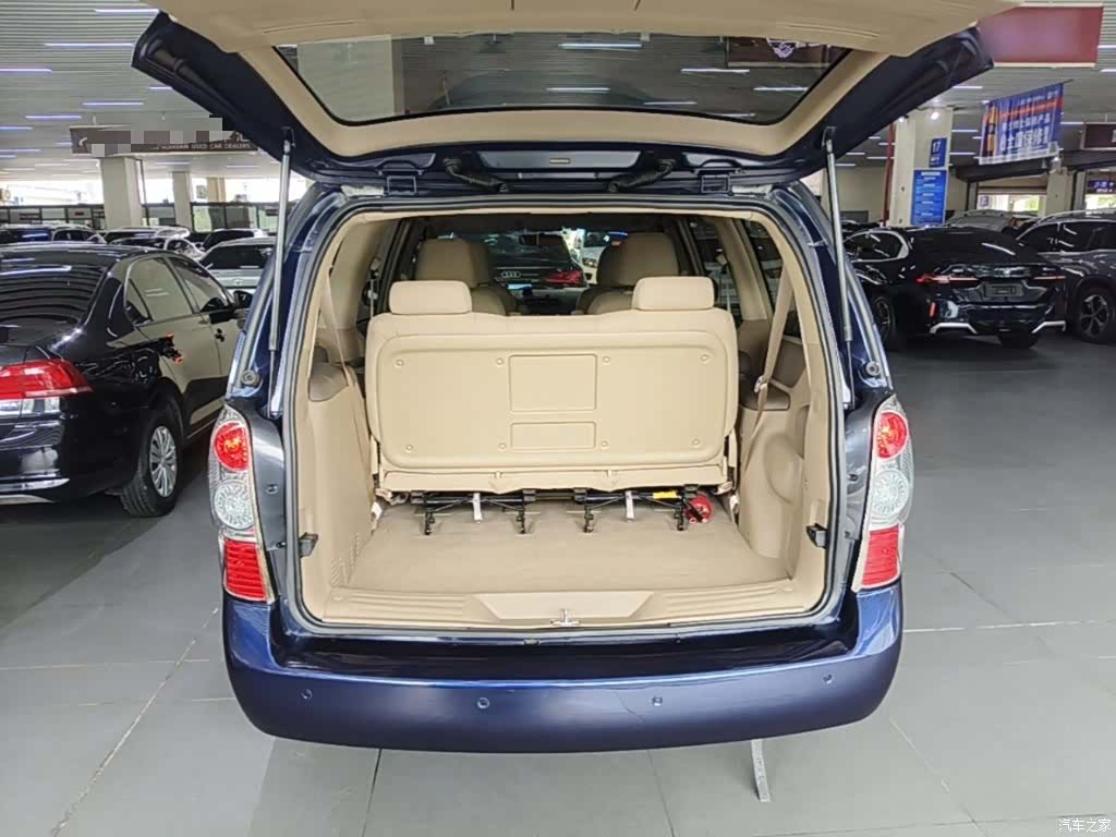 Buick GL8, 2015 19