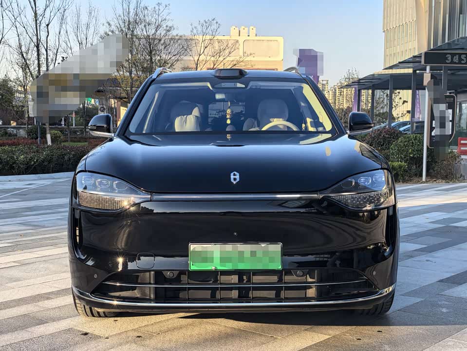 AITO Ask the world M9