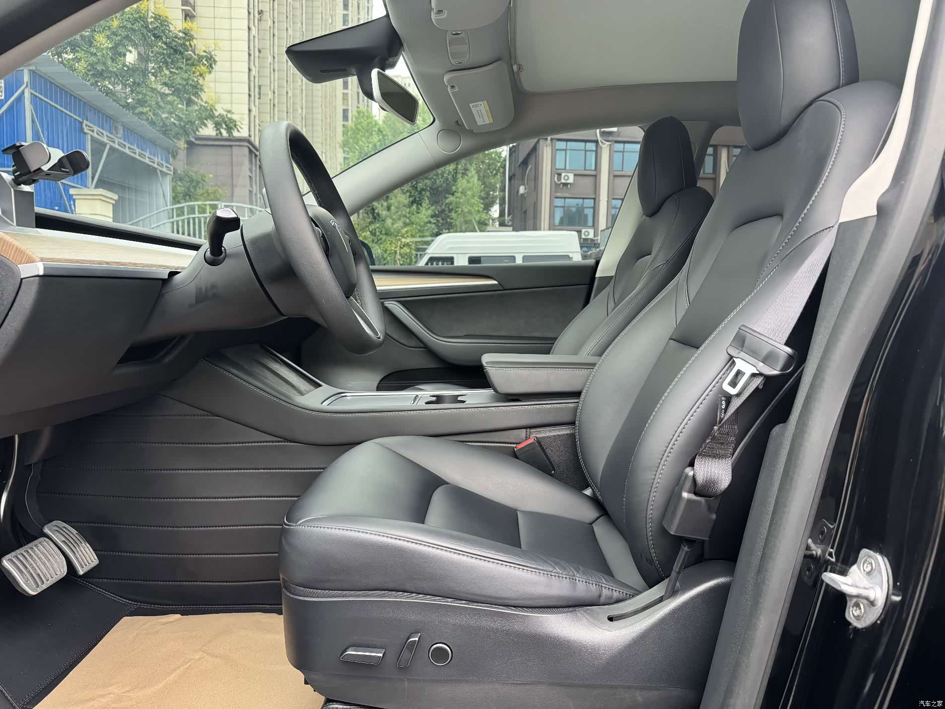 Tesla Model Y, 2022 8