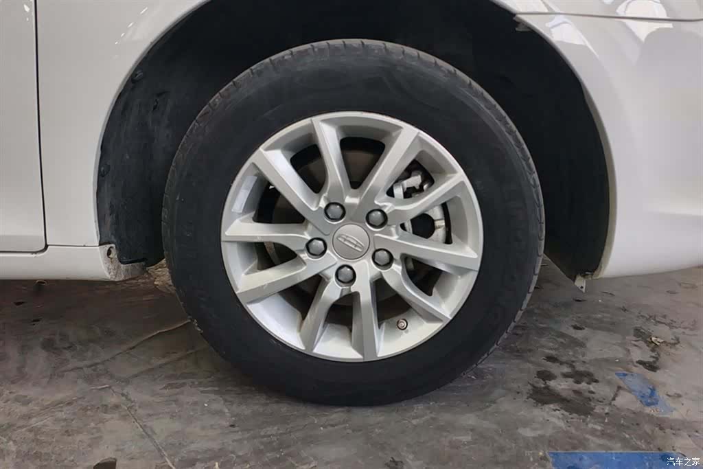 Geely Emgrand, 2020 6