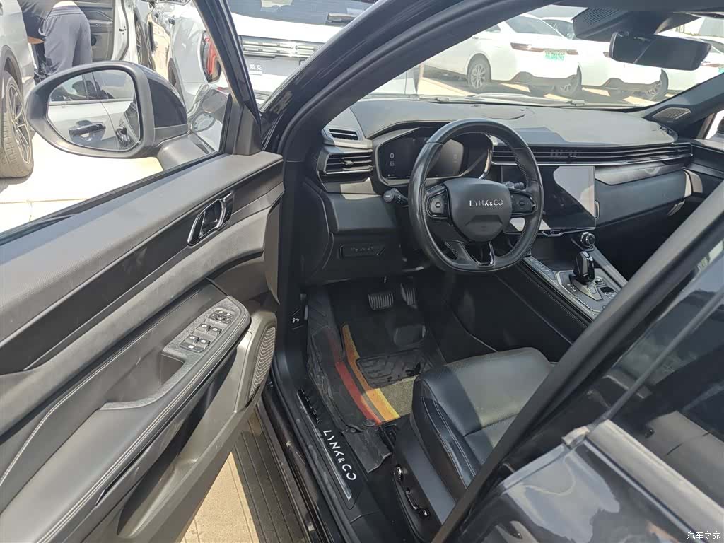 Lynk & Co 01, 2023 12