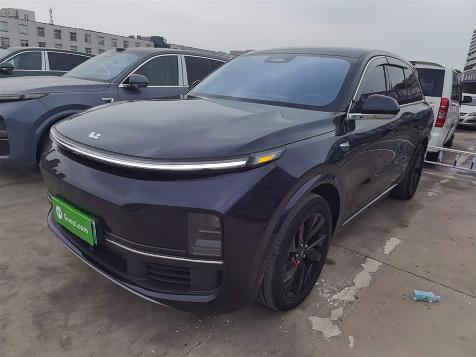 Li Auto Ideal L8