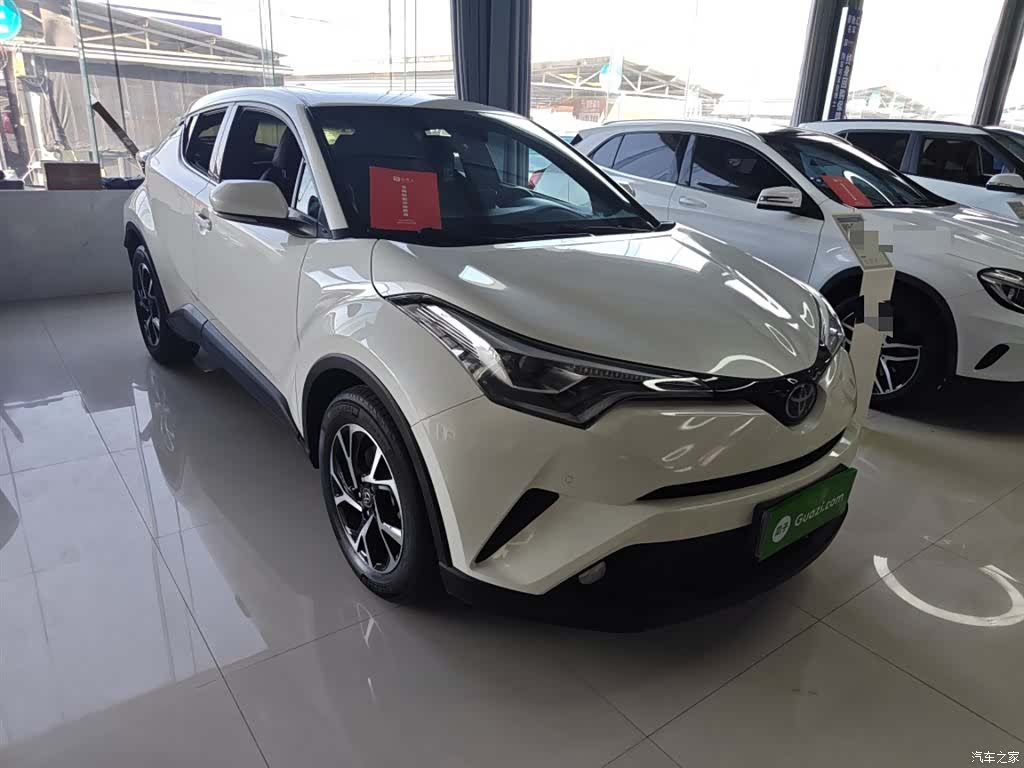 Toyota C-HR, 2020 4