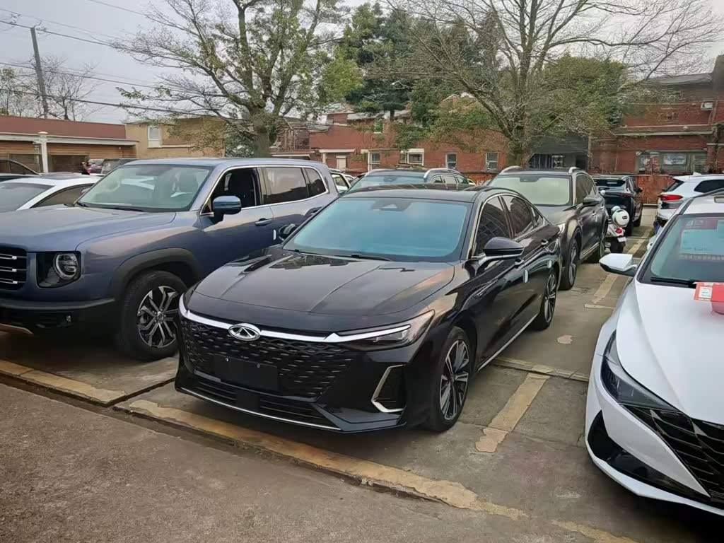 Chery Arrizo 8