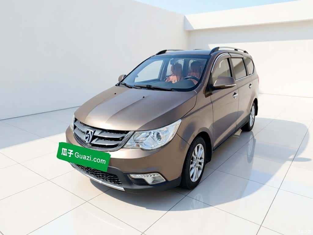 Wuling 730, 2014 2