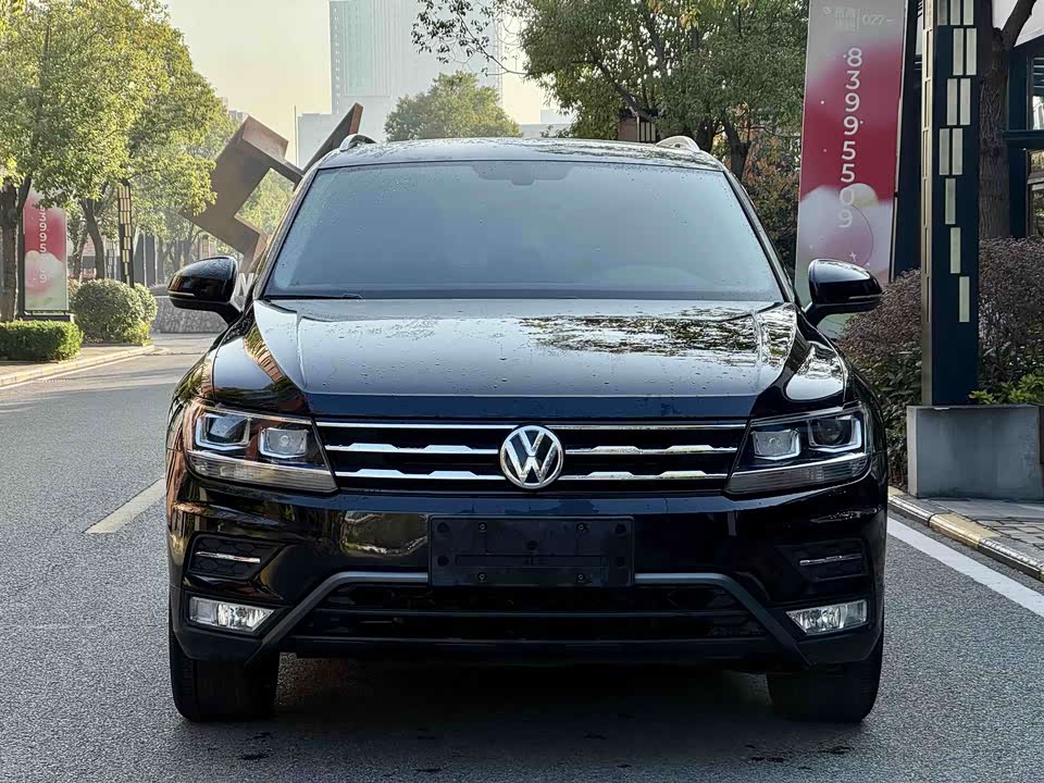 Volkswagen Tiguan L