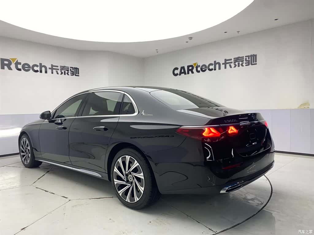 Mercedes-Benz E-Class, 2024 7