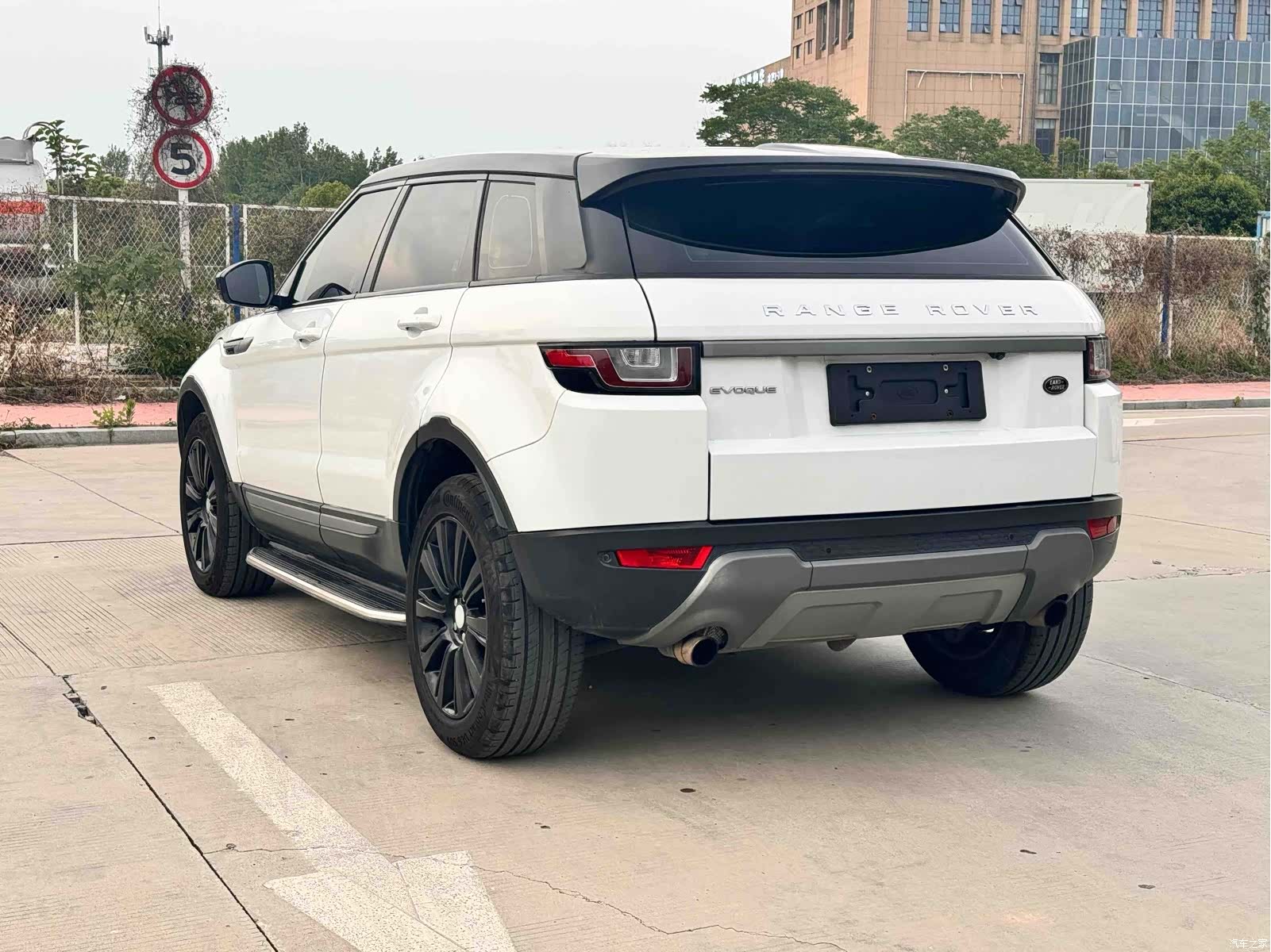 Land Rover Range Rover, 2017 8