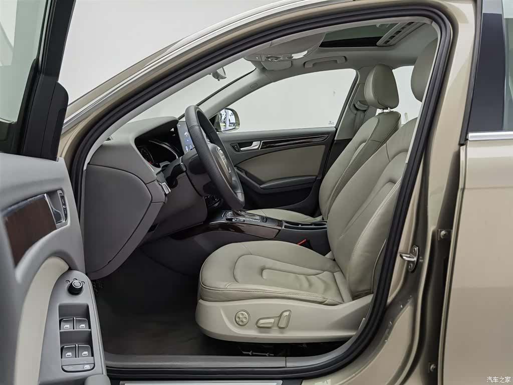 Audi A4L, 2011 10