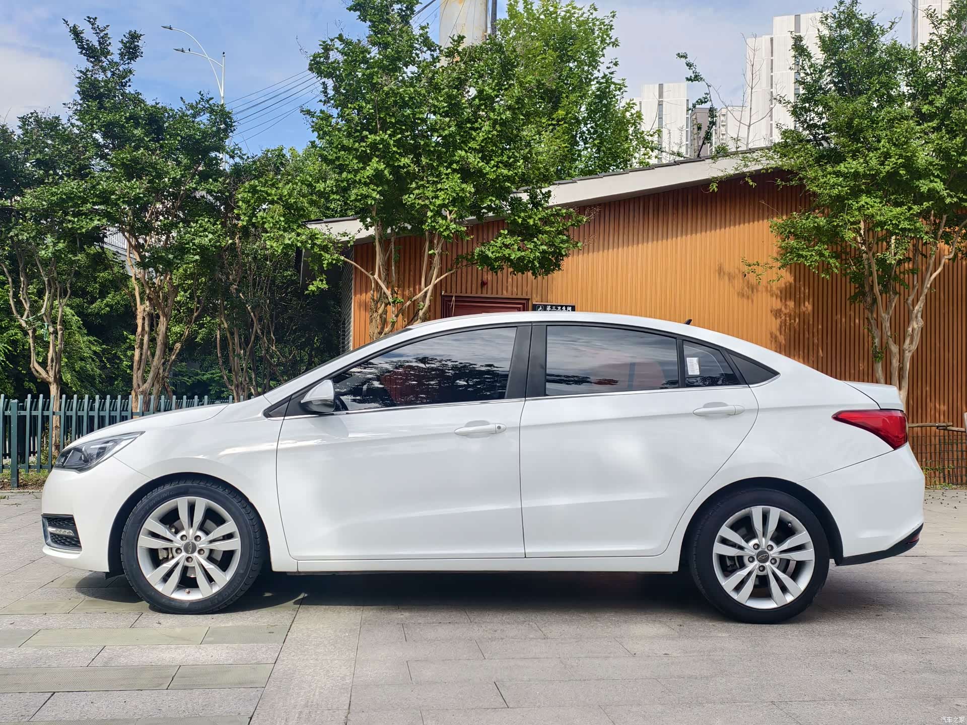 Chery 5, 2018 4