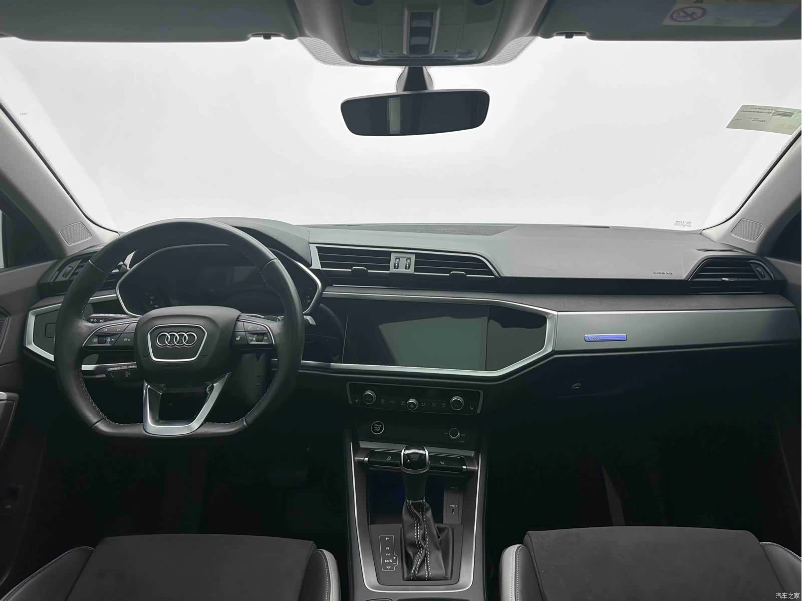 Audi Q3, 2022 15