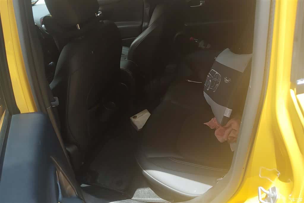 Jeep Renegade, 2021 11