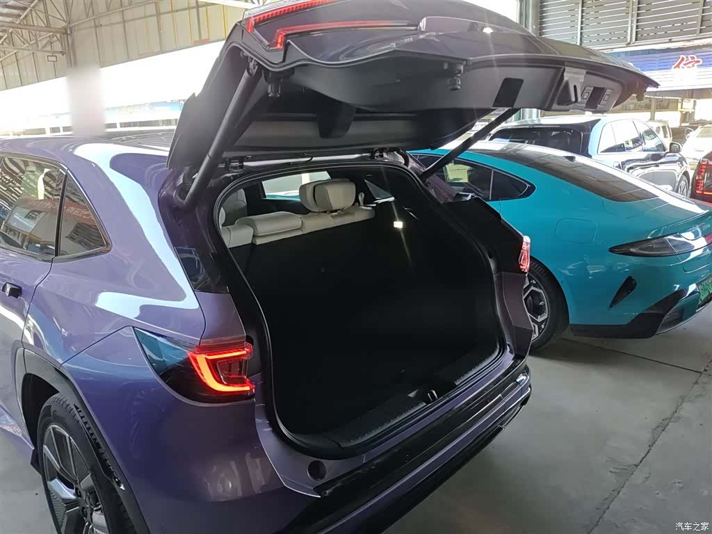 Honda P7, 2025 15