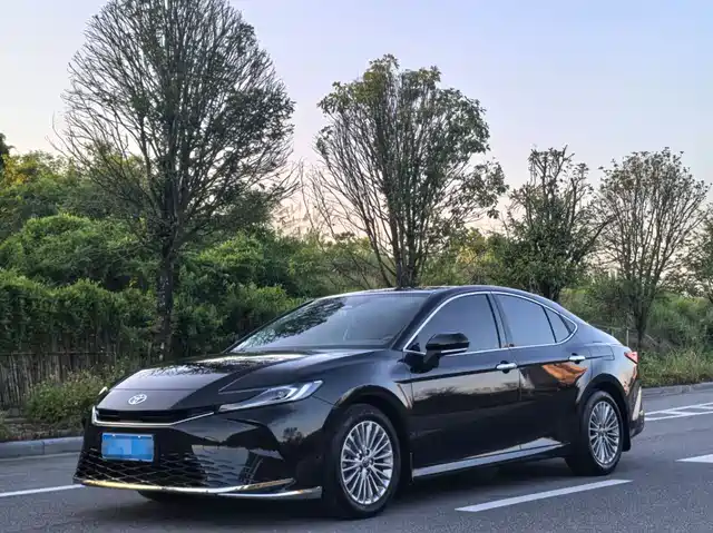 Toyota Camry 2024 — купить из Китая под заказ