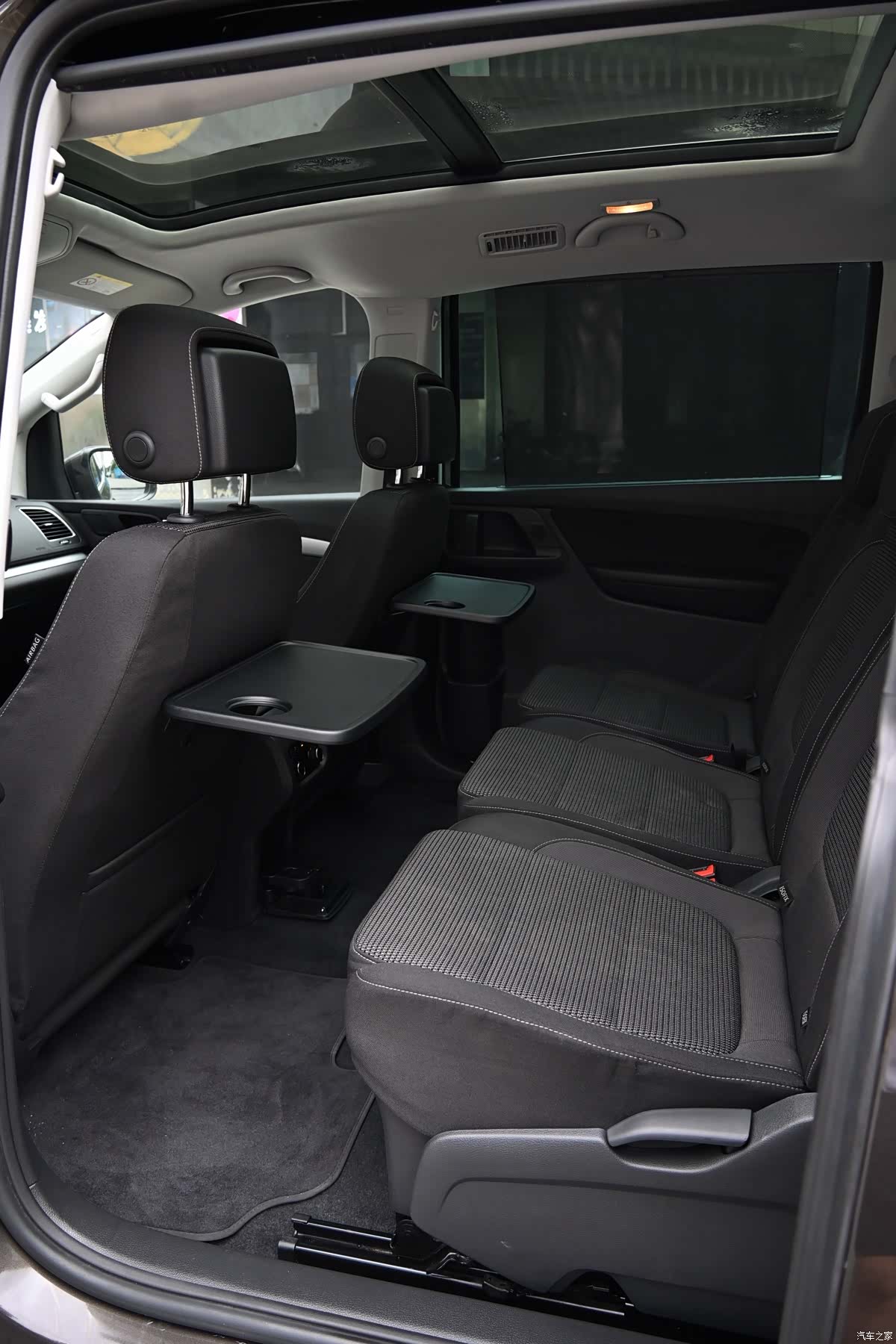 Volkswagen Xia, 2018 25