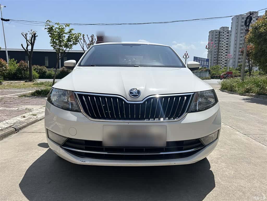 Skoda Rapid, 2019 7
