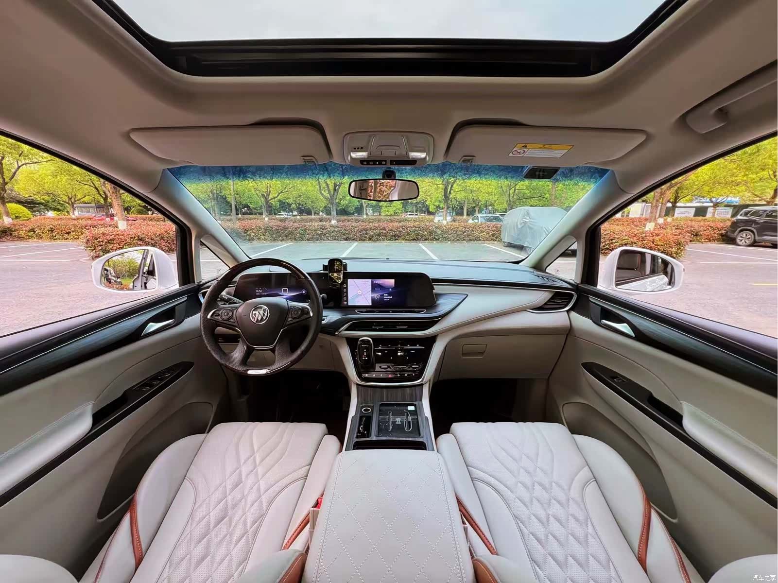Buick GL8, 2023 13