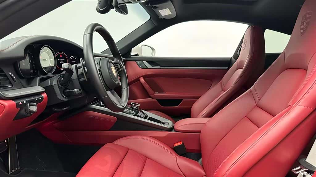 Porsche 911, 2023 12