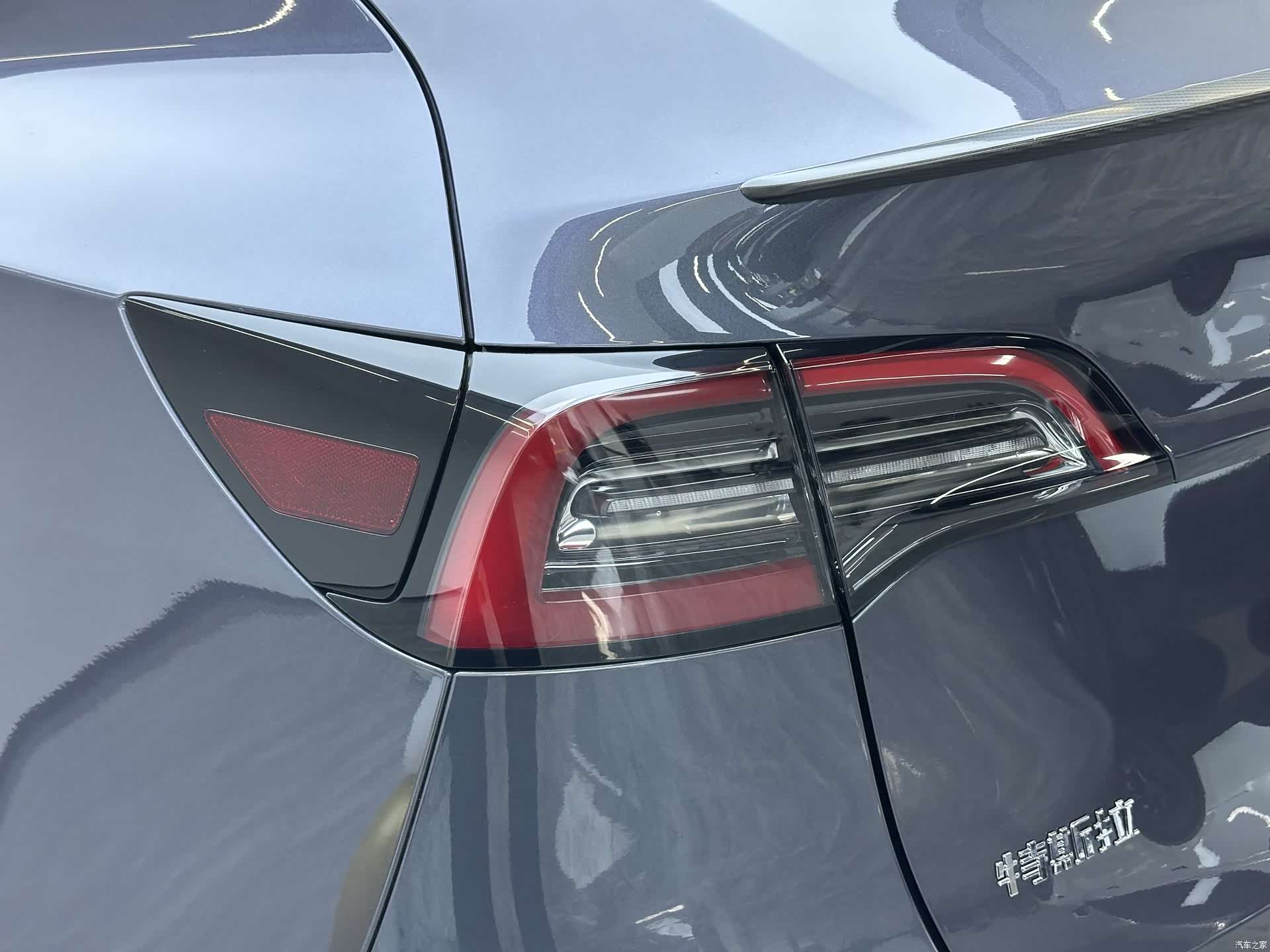 Tesla Model Y, 2023 12