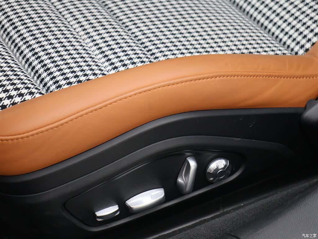 Porsche Panamera, 2018 все фото