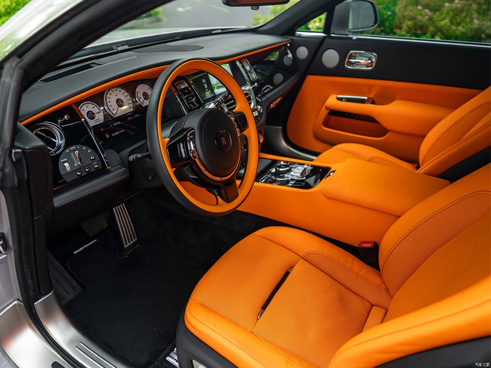 Rolls-Royce Wraith, 2021 15