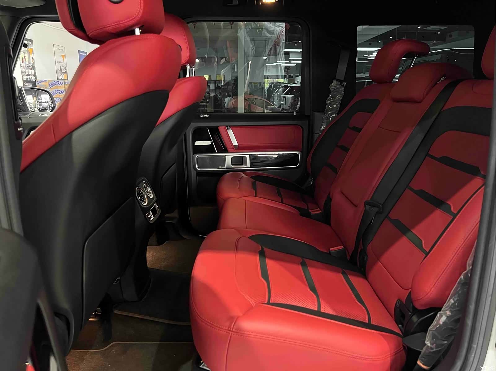 Mercedes-Benz G-Class, 2023 21