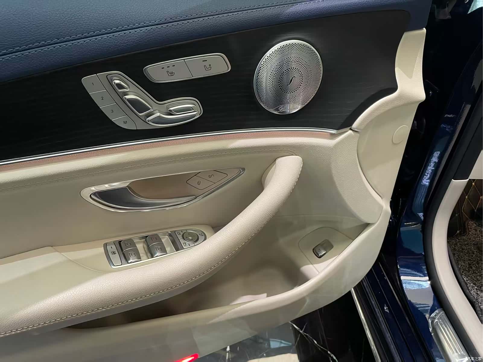 Mercedes-Benz E-Class, 2020 10