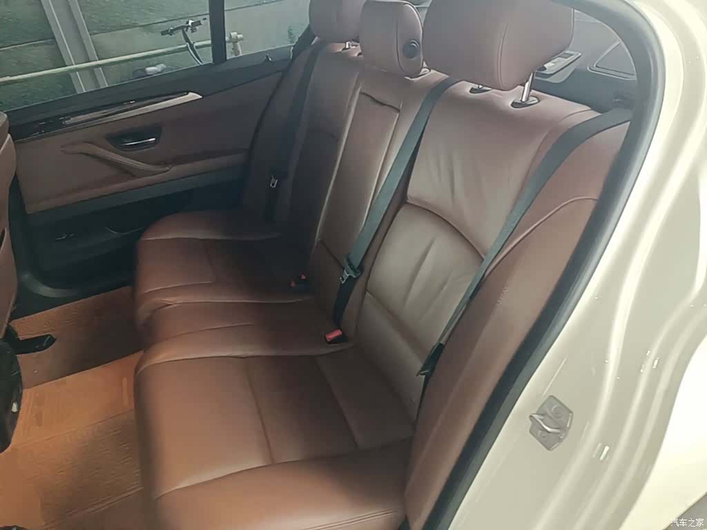 BMW 5 Series, 2015 17