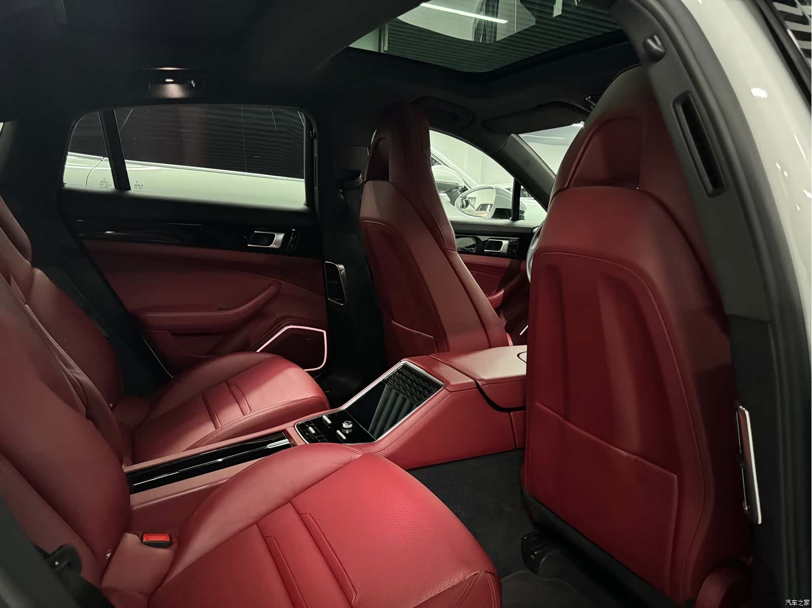 Porsche Panamera, 2018 6