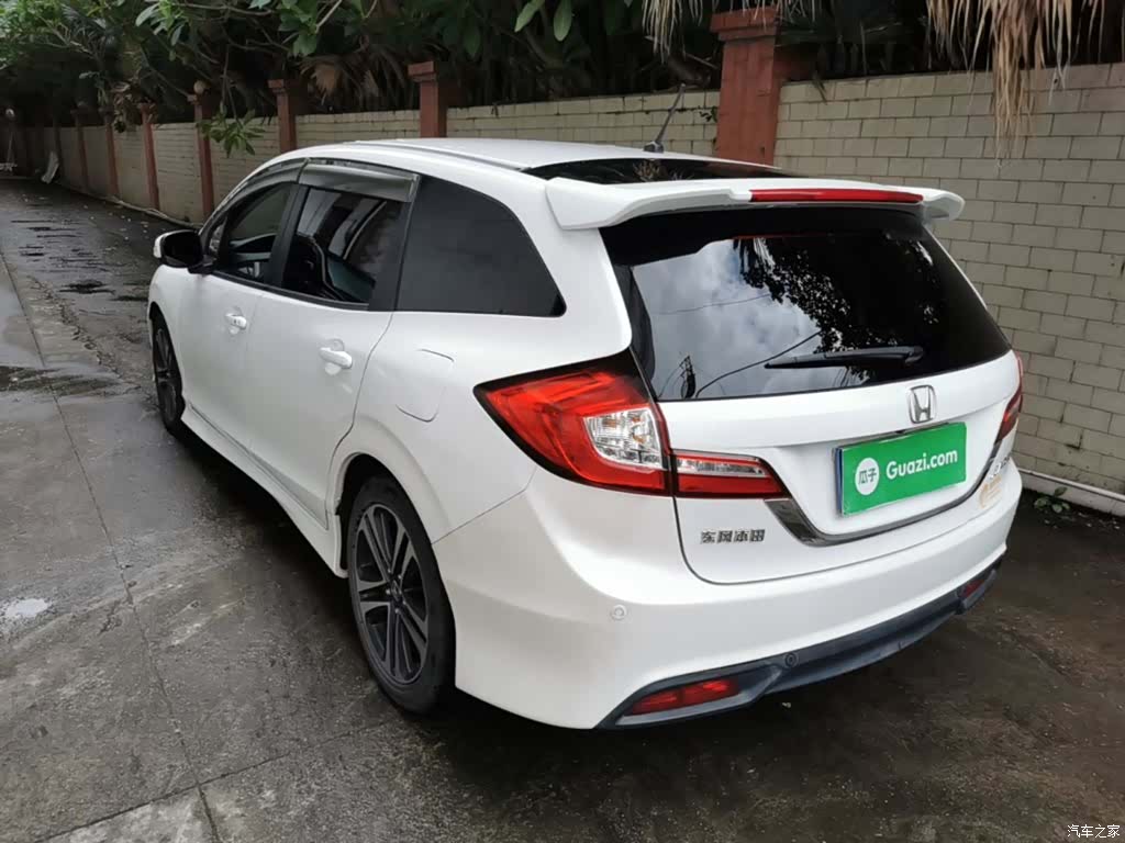 Honda Jade, 2016 все фото