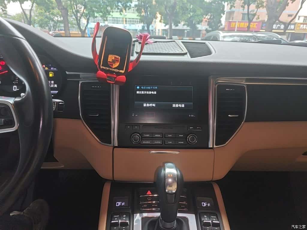 Porsche Macan, 2018 13