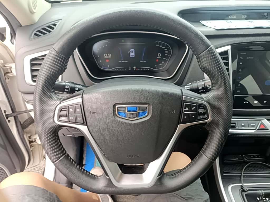 Geely X6, 2018 11