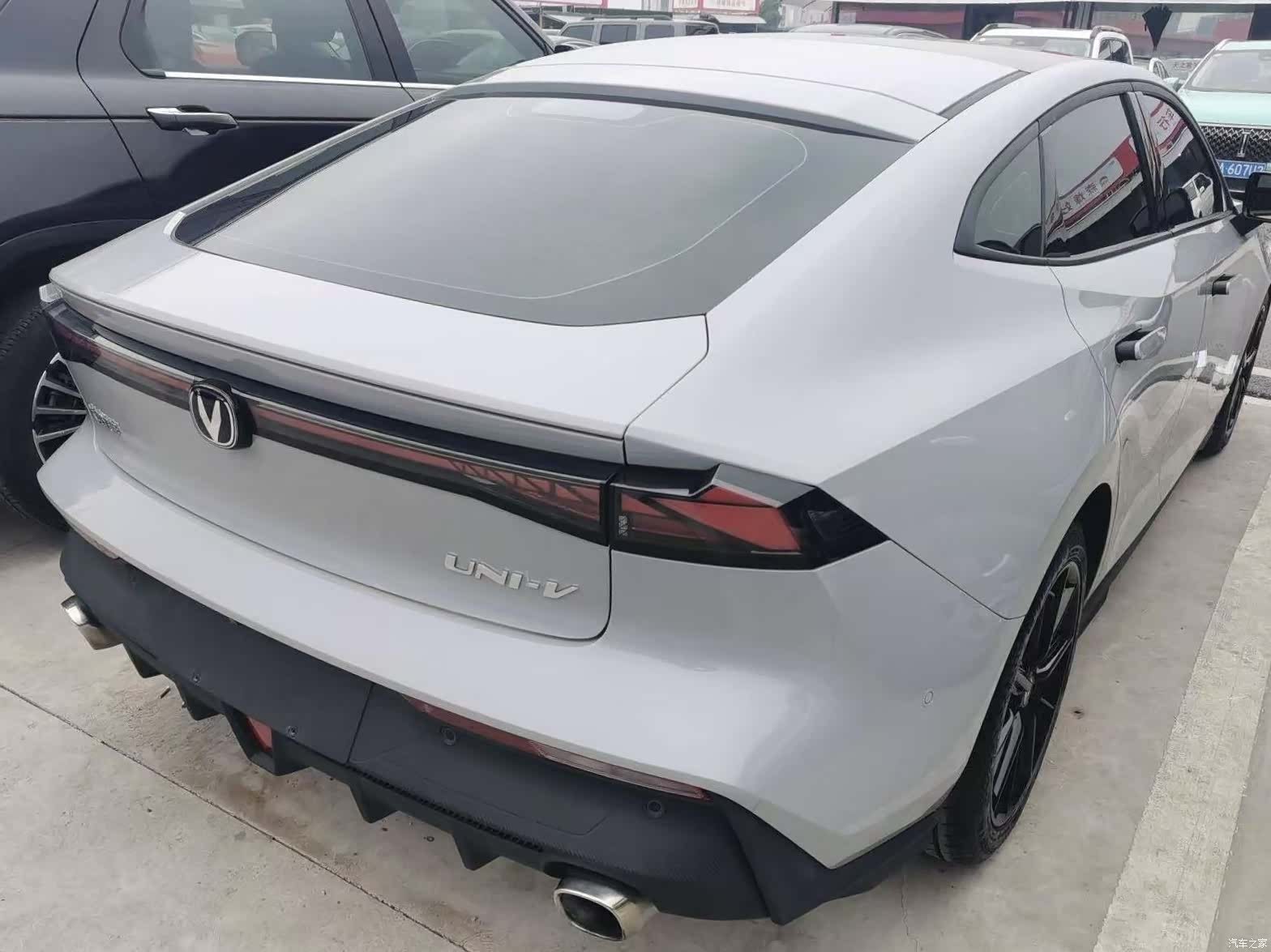 Changan UNI-V, 2023 17